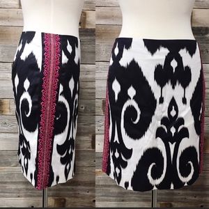 White House Black Market IKAT FAILLE skirt